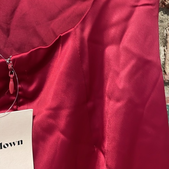 Superdown Nicole Mini Dress in Burgundy Wine NWT Size Small - Picture 7 of 7